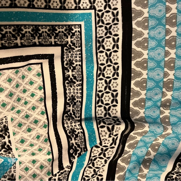 Easywear chicos top size 1 (small) - Picture 3 of 7